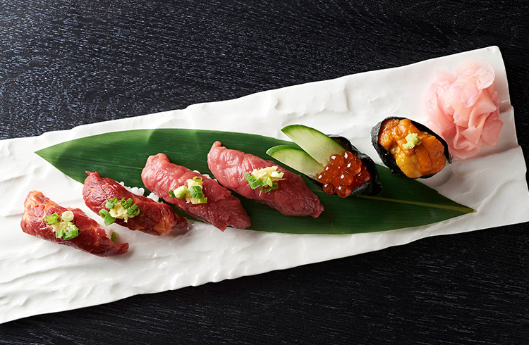 馬肉のにぎり盛り合わせ